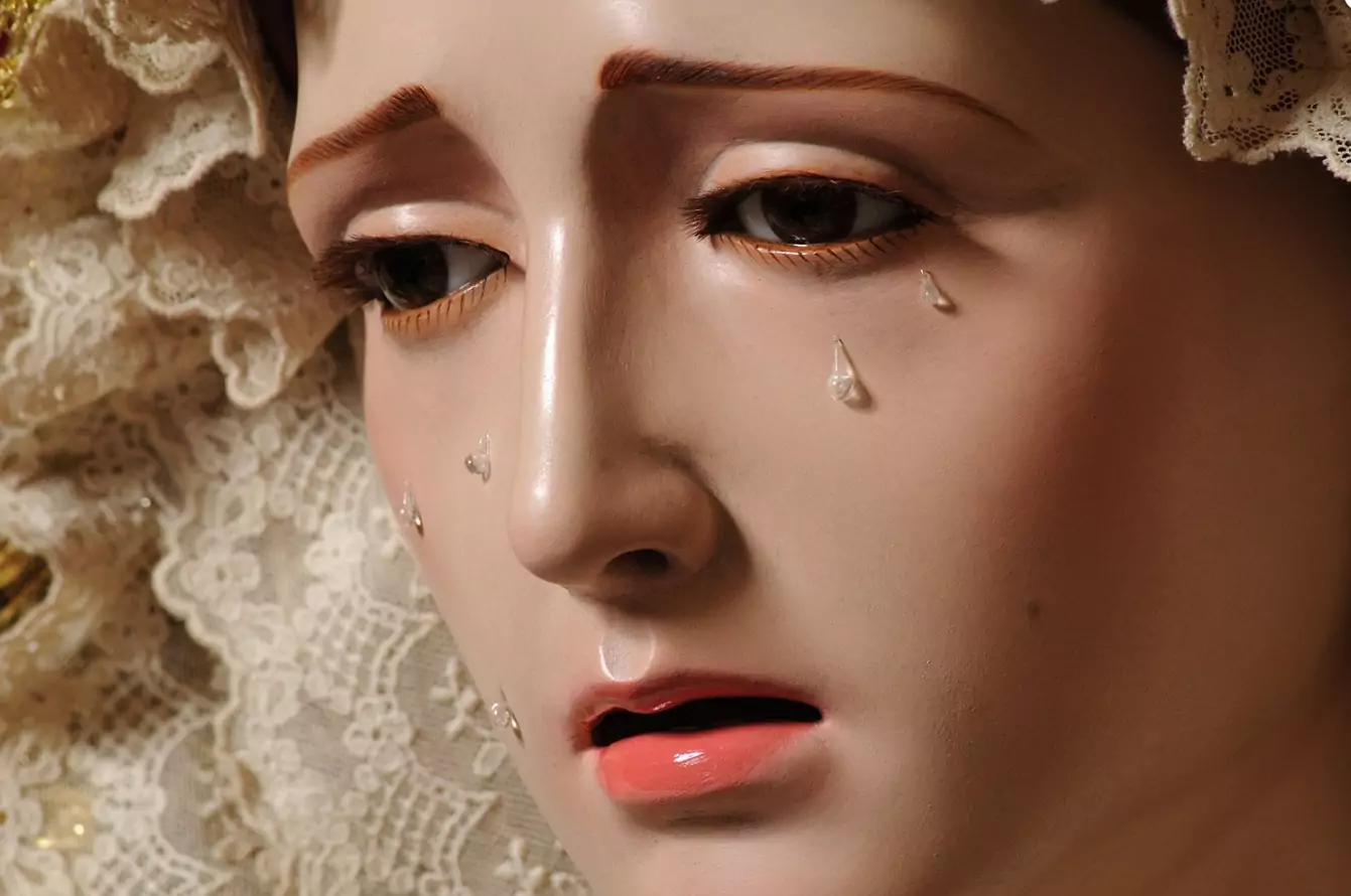 A Virgem Maria chorando (Mater Dolorosa)